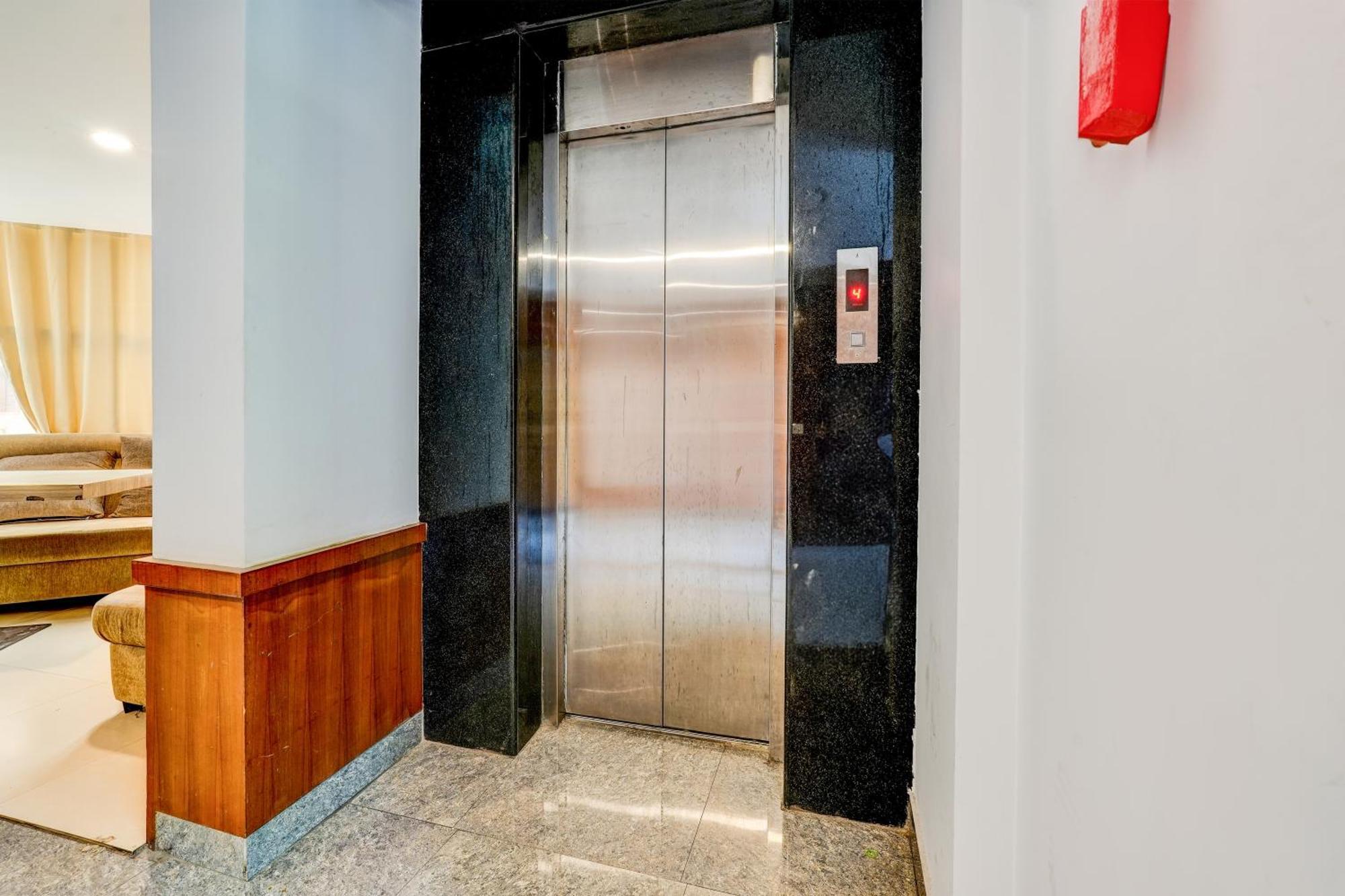Hotel O V3R Residency Bangalore Dış mekan fotoğraf
