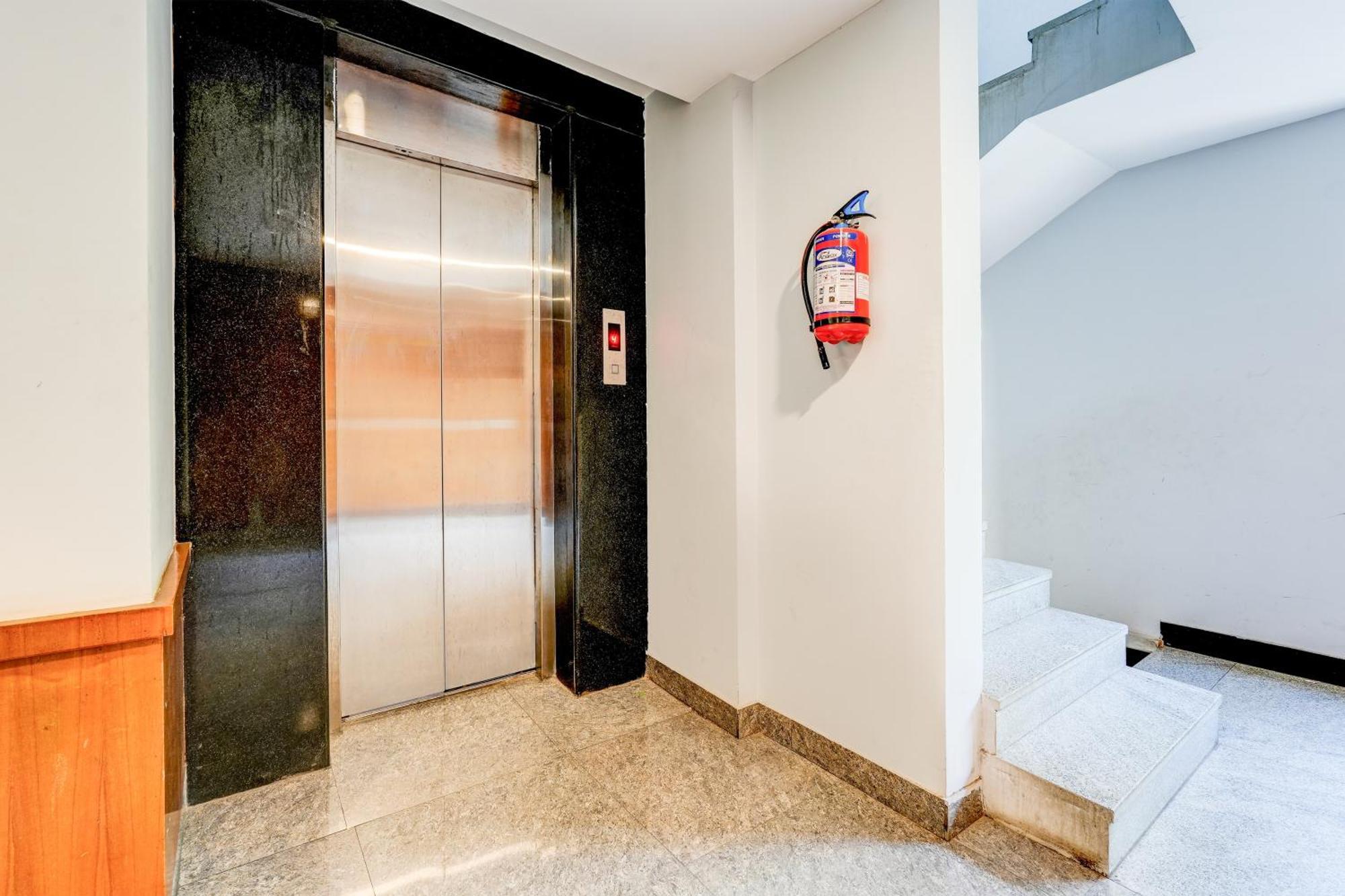 Hotel O V3R Residency Bangalore Dış mekan fotoğraf